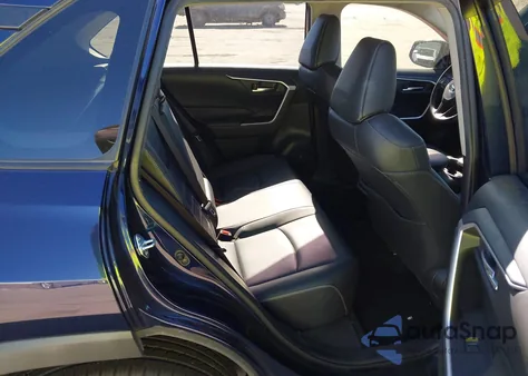 2020 Toyota Rav4 Xle Premium из США, поврежденный, VIN JTMC1RFV7LD052336